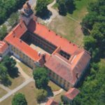 Moravský Krumlov zachránil zámek pro další generace. Vrací se Slovanská epopej, vzniká nové turistické centrum